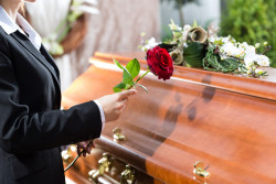 Obsèques et restrictions pendant le confinement