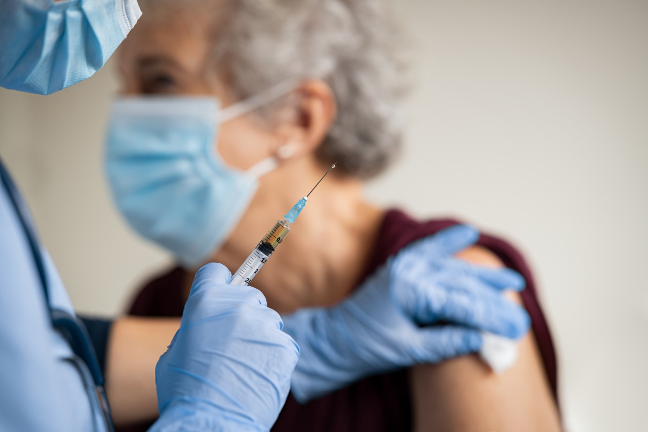 Chaque vaccin injecté rapporte-t-il vraiment de l’argent aux médecins ?