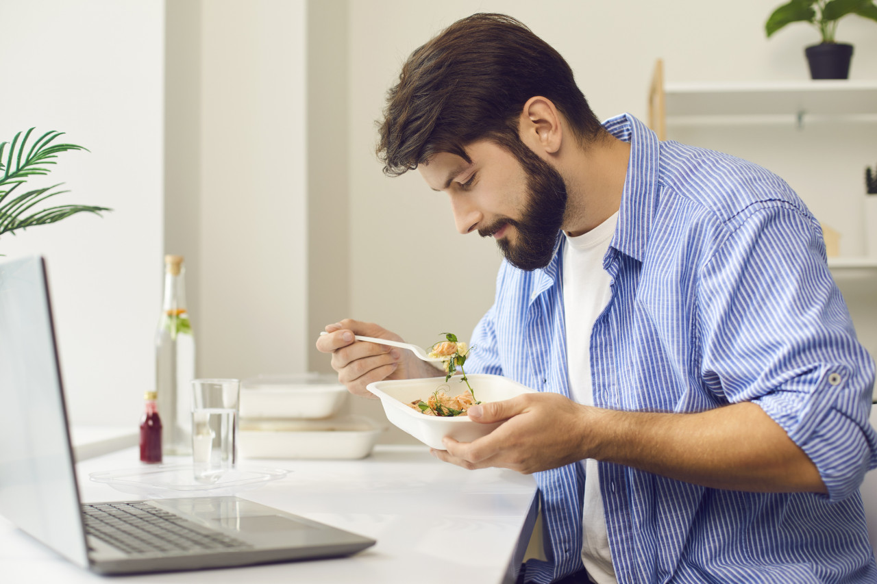 Déjeuner seul, panier-repas, télétravail : un nouveau protocole sanitaire dans les entreprises