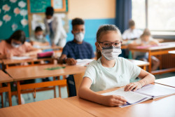Tests Covid-19, cas contact : ce qui change dans les écoles