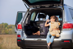 Coup de chaleur en voiture : combien bien protéger son enfant ?