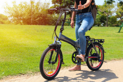 Vélo électrique : qui peut bénéficier du nouveau bonus vélo ou de la prime à la conversion ?