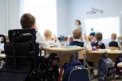 Rentrée : trop d’élèves handicapés sans solution, alerte une association