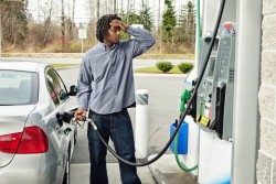 Carburants : l’Industrie pétrolière demande au gouvernement de ralentir la flambée des taxes