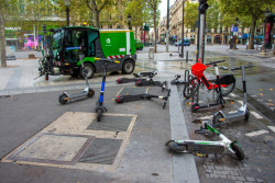 Paris : de nouvelles règles pour les trottinettes électriques