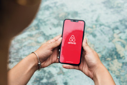 Airbnb : les règles à respecter pour louer un logement le 31 décembre