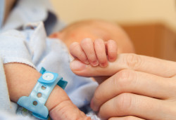 Dépistage néonatal : la liste des maladies recherchées à la naissance