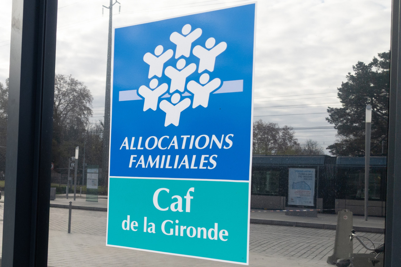 CAF de Gironde : les données de 10 000 allocataires publiées par erreur sur internet