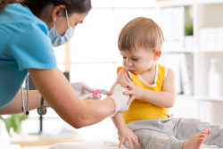 Calendrier vaccinal 2023 : les nouveautés et les vaccins obligatoires
