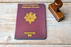 Carte d'identité et passeport : le renouvellement pour changement d'adresse suspendu