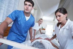 Réforme des urgences hospitalières : Agnès Buzyn veut réorganiser le système de santé