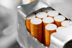 Tabac : ramener 4 cartouches de l'étranger, bientôt légal ?