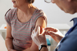 Vaccination contre la grippe : patients prioritaires et prise en charge