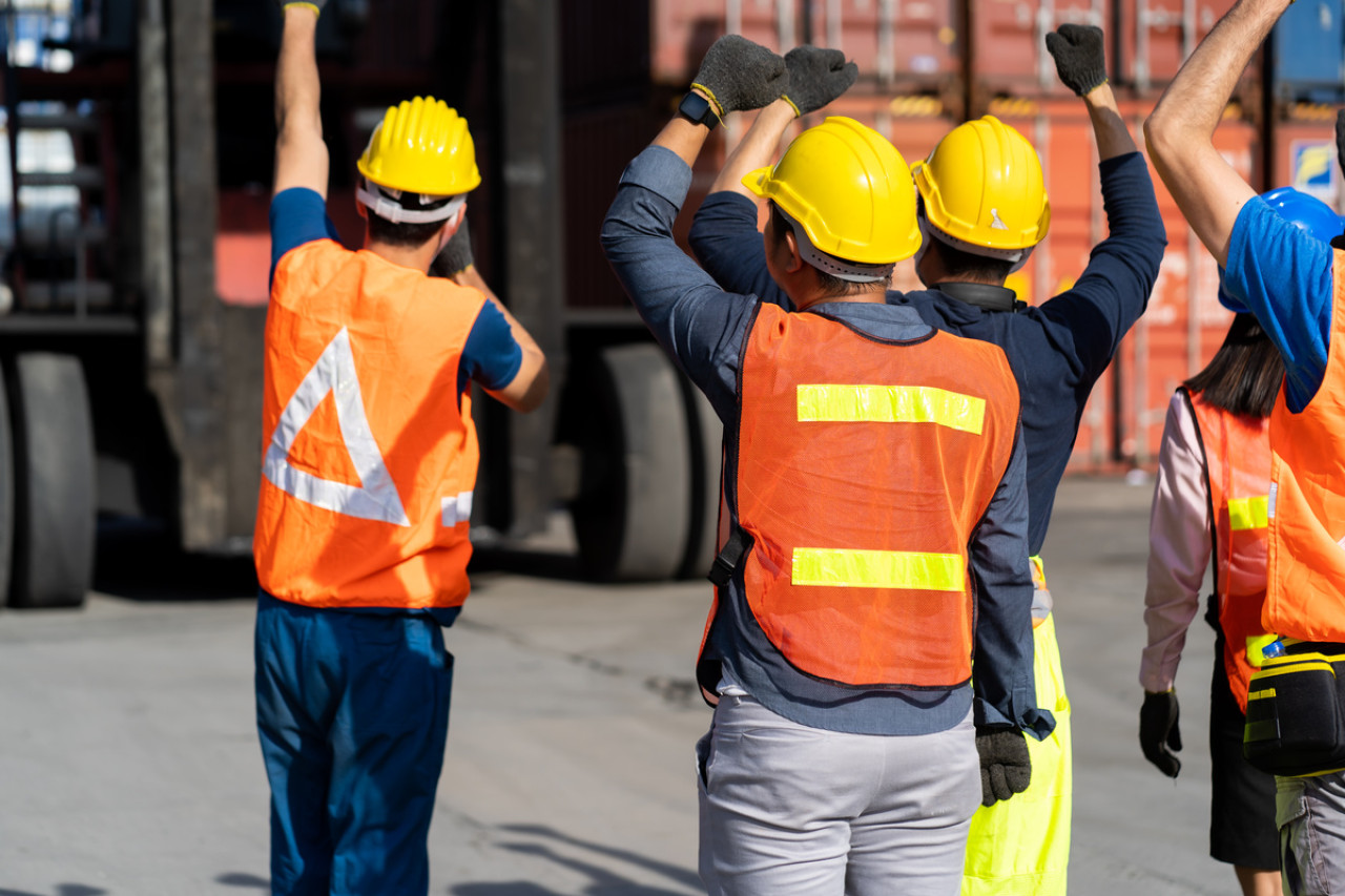 Un salarié peut-il appeler à la grève si la direction refuse d’engager du personnel ?