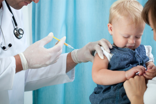 Vaccination : 12 vaccins obligatoires en France dès 2025