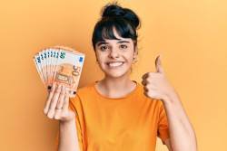 Tout savoir sur le revenu d’émancipation jeunes de 500 euros