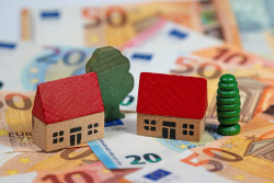 Taxe foncière 2025 : vers une hausse minimale de 1,7 % ?