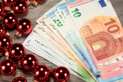 Chute du gouvernement : la prime de Noël sera-t-elle versée ?