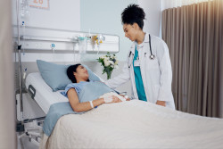 Vers une suppression du titre de séjour pour étranger malade ?