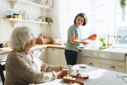 Aide à domicile : qui peut encore bénéficier de l’exonération patronale ?