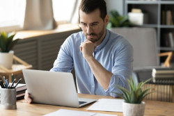 Micro-entrepreneurs au versement libératoire&nbsp;: devez-vous remplir une déclaration de revenus 2026&nbsp;?