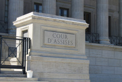Juré d’assises : conditions, sélection, rôle et obligations