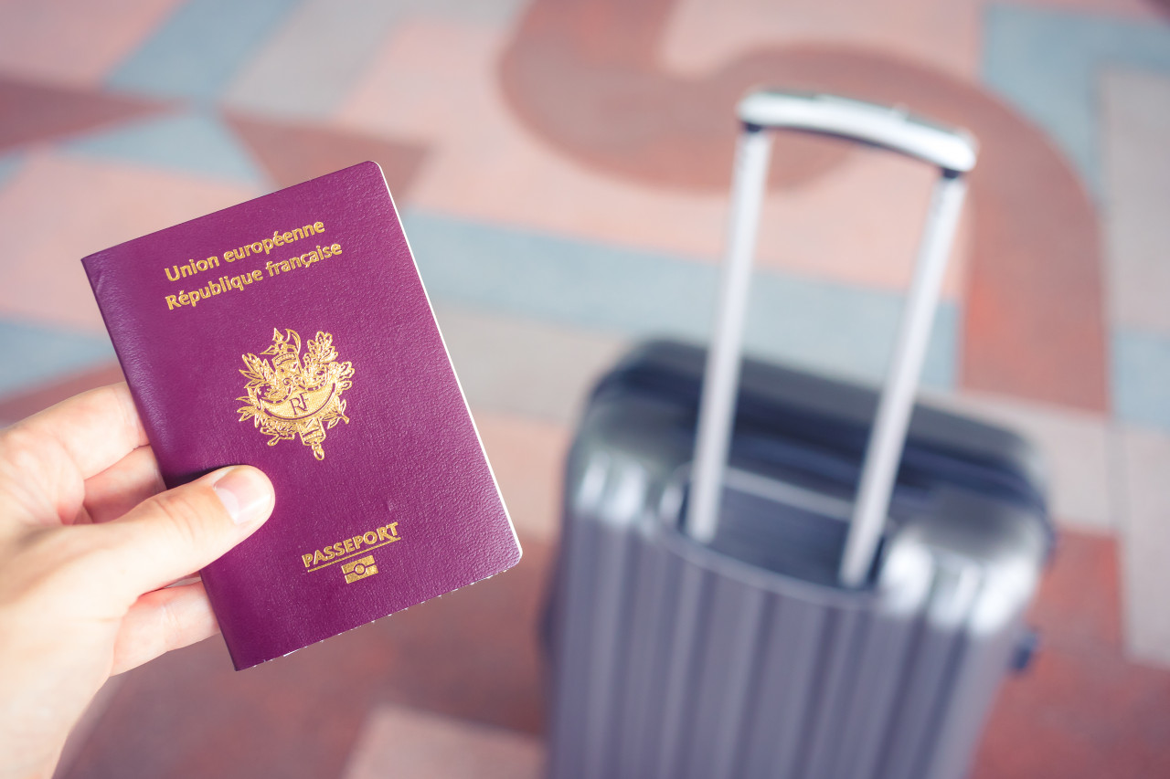 Comment faire une première demande de passeport pour un mineur ?