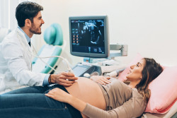 Examens médicaux pris en charge à 100 % pendant la grossesse