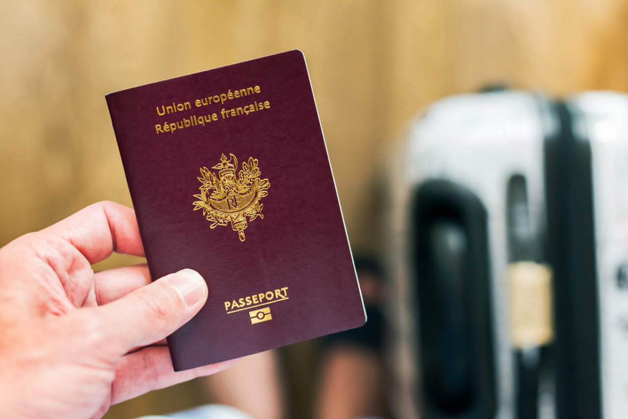 Déménagement : changer d’adresse sur votre passeport