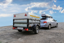 Quel permis est nécessaire pour tracter une remorque ou une caravane ?