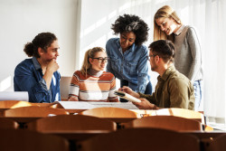 Université : combien coûte l’inscription en 2024 ?