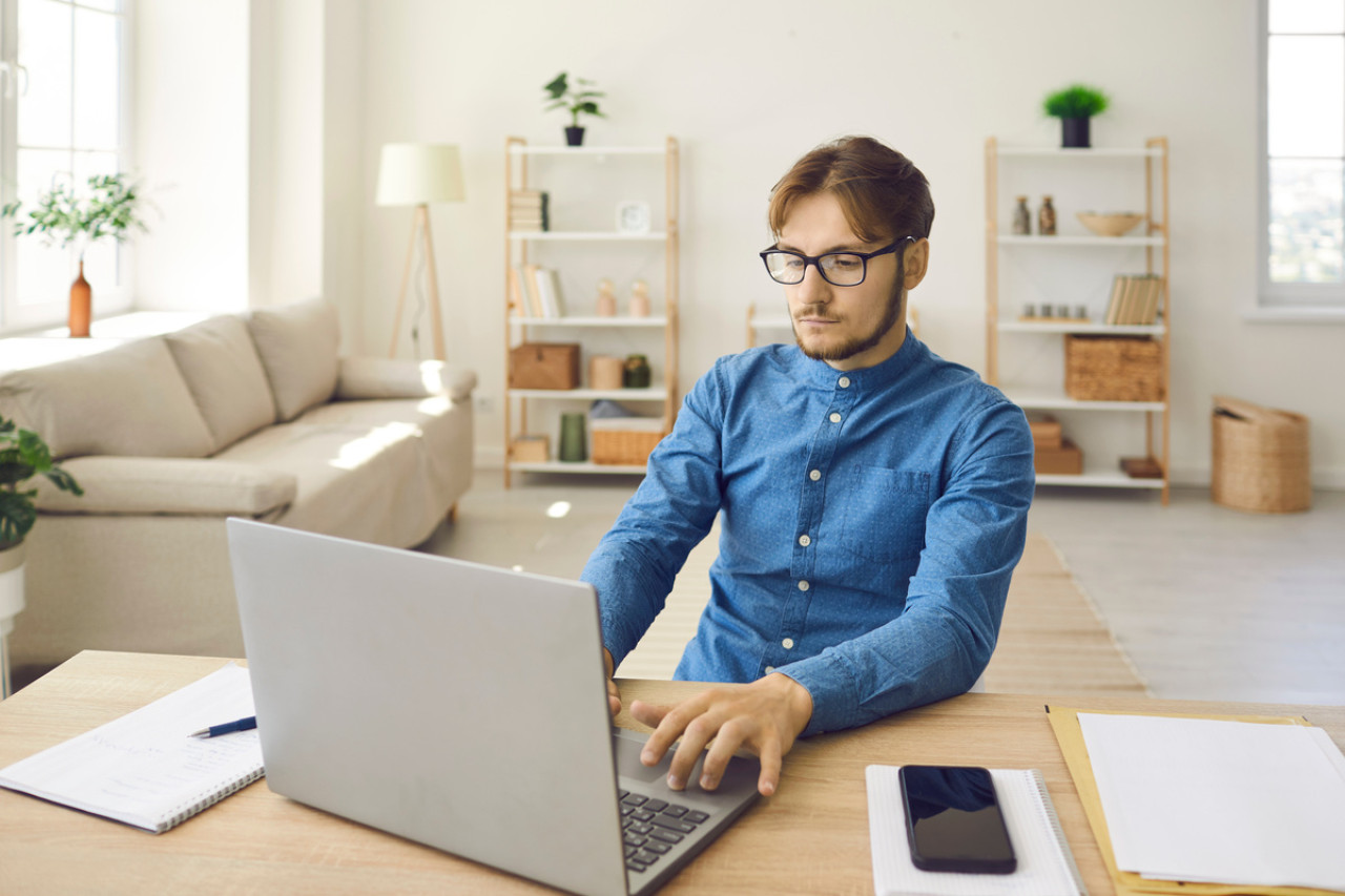 France Travail : comment reconnaître une offre d’emploi illégale ?