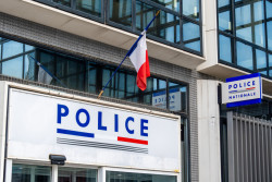 Comment porter plainte sans aller au commissariat de police ? 