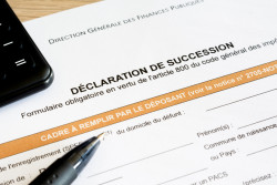 Héritage et impôts : doit-on déclarer une succession au fisc ?
