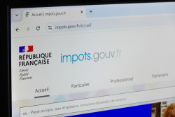 Domicile fiscal en 2025 : règles, critères et conseils