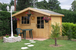 Installer un abri de jardin : quelles démarches administratives selon la surface ?