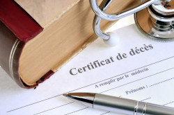 Comment retrouver un ancien acte de décès ? Le guide