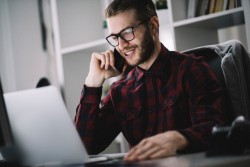 Percevoir le chômage pour un intermittent du spectacle