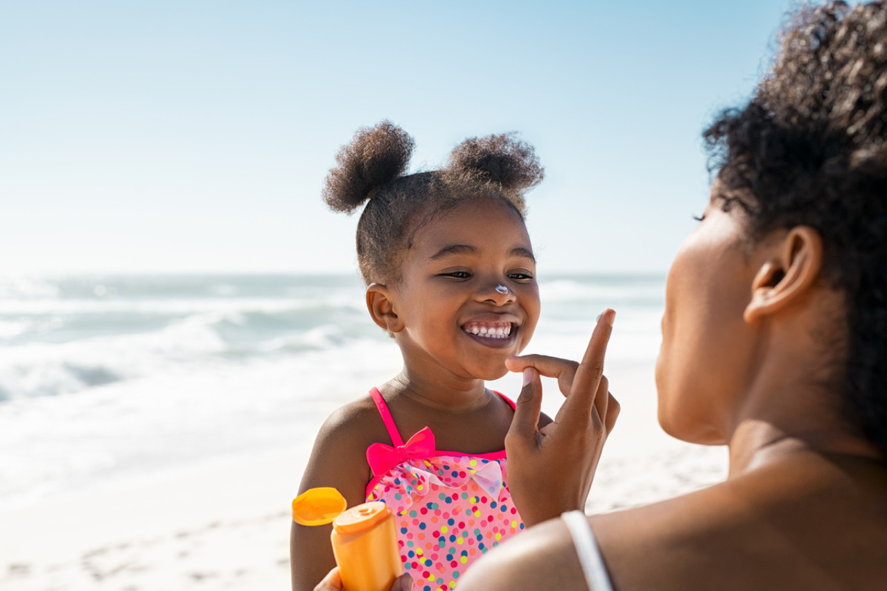 Protéger sa peau du soleil efficacement