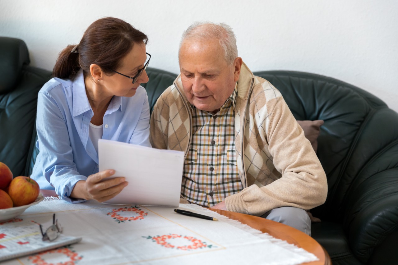 Comprendre le détail de sa facture d’hébergement en maison de retraite